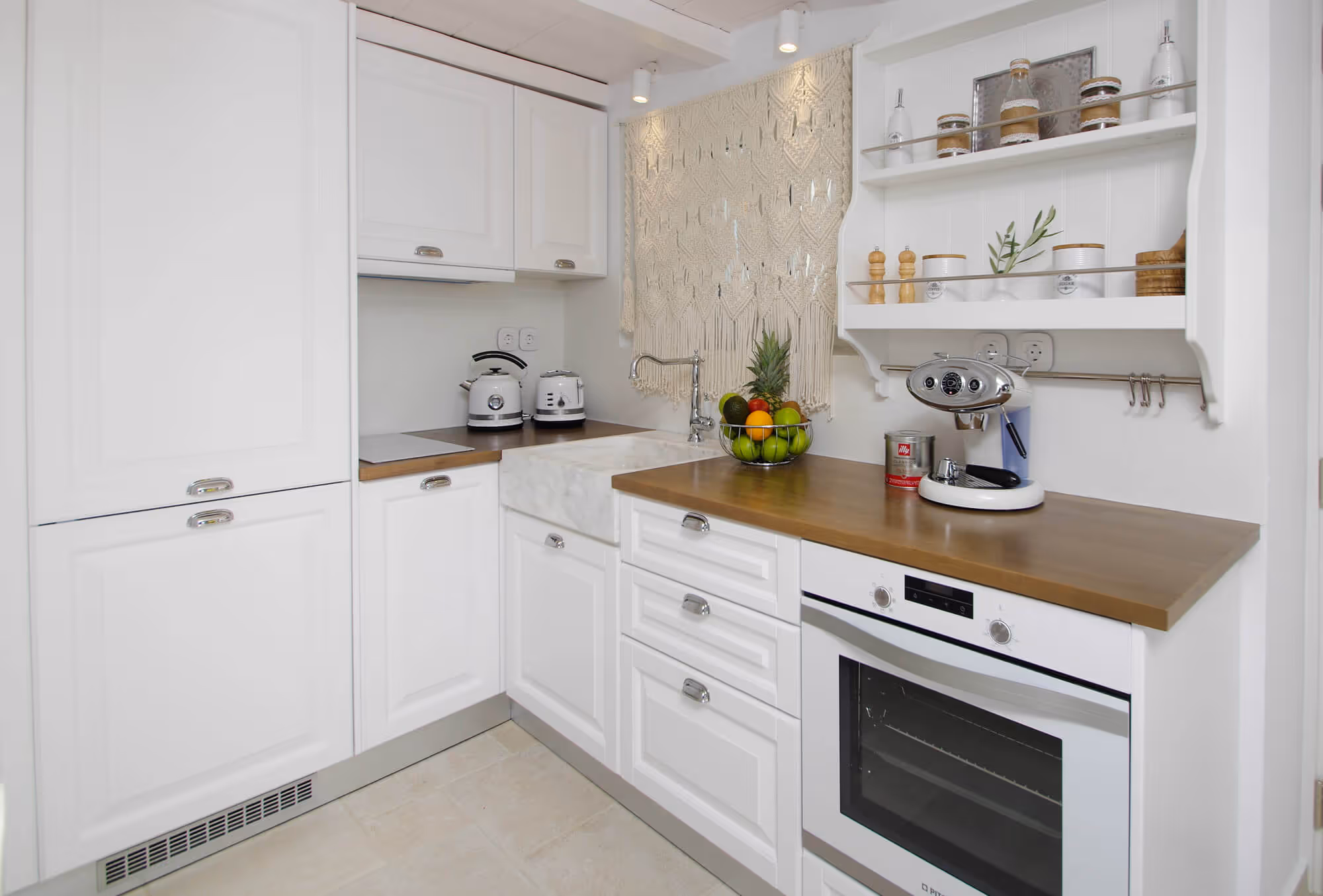 Kitchen in the suite